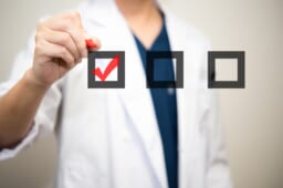 関節リウマチの初期症状や全身症状について知っておこう